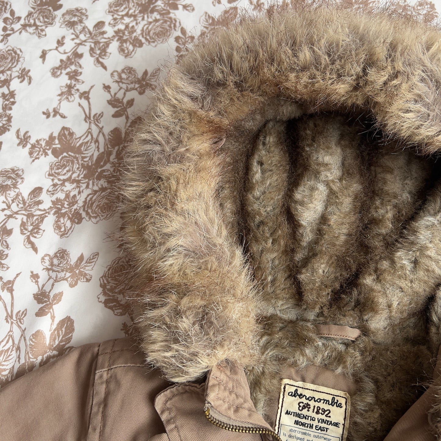 abercrombie bella swan brown jacket with fur collar