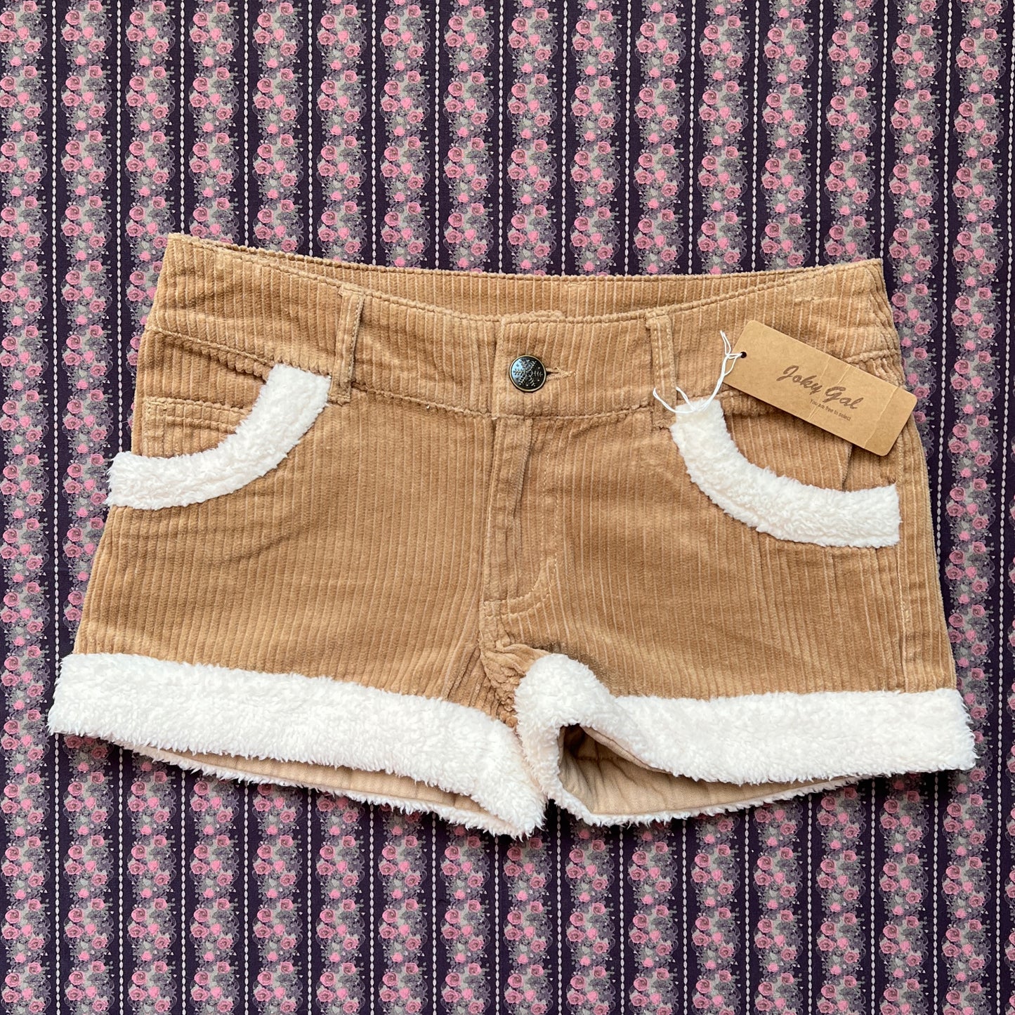 joky gal corduroy shorts with sherpa trim new with tags
