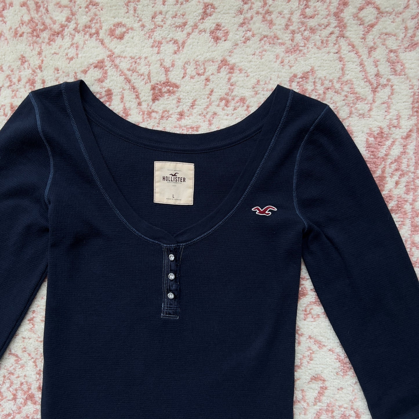 hollister navy blue henley