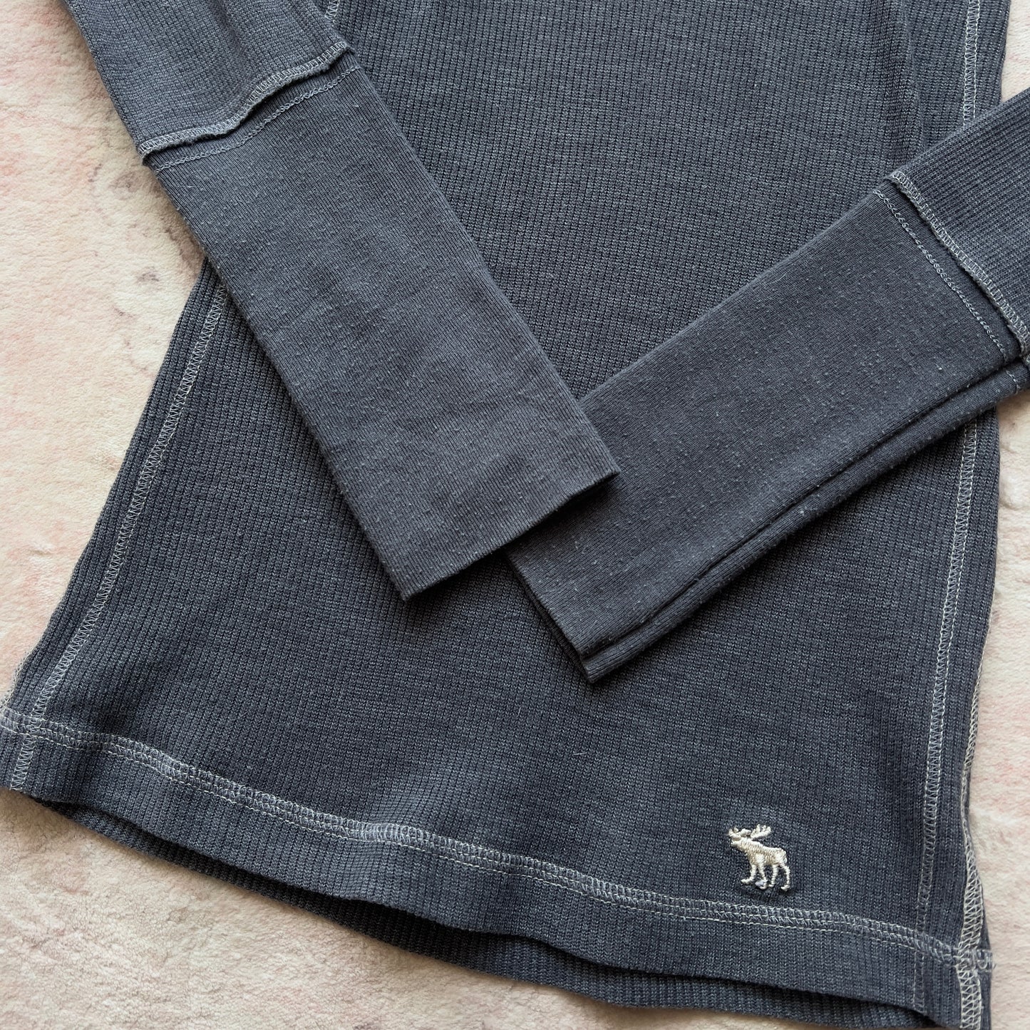 abercrombie & fitch bella swan grey long sleeve