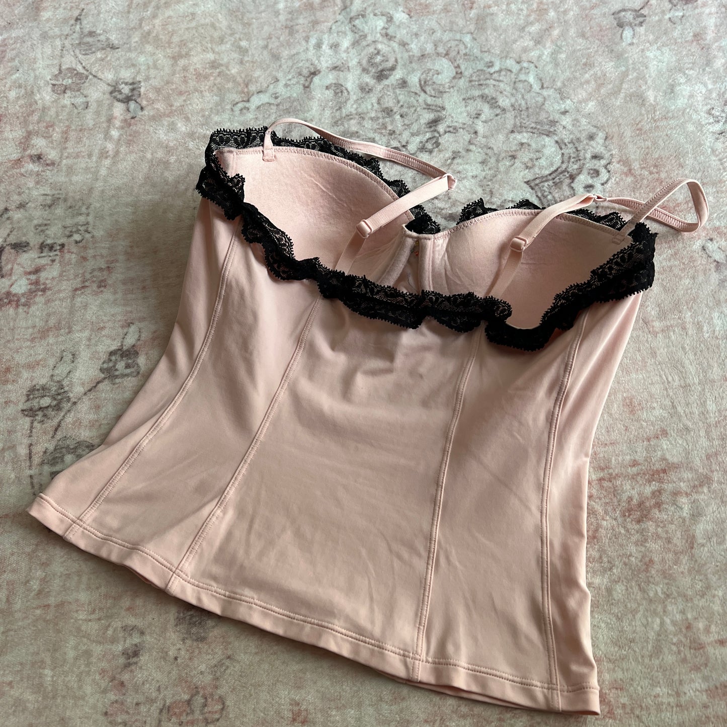 calvin klein baby pink bustier with lace details 𐙚 g