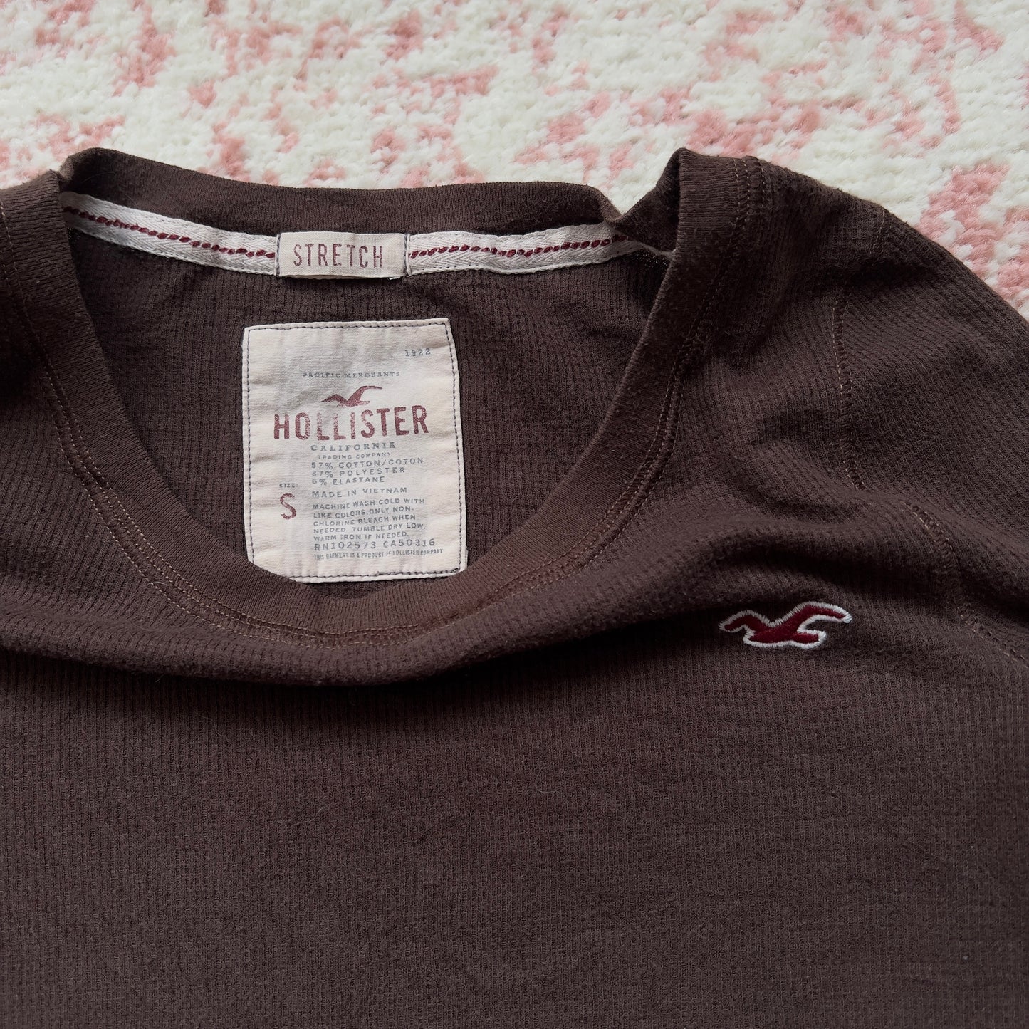 hollister brown long sleeve