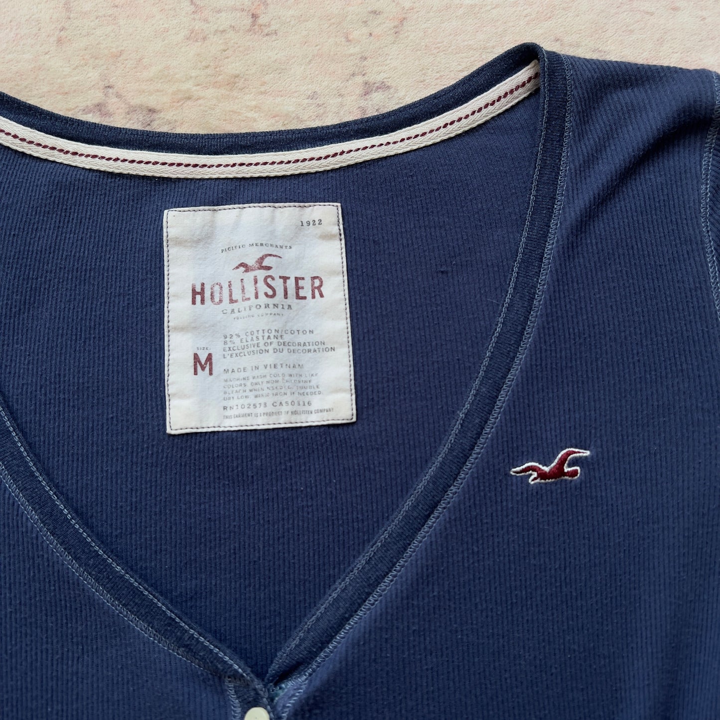 hollister navy blue henley