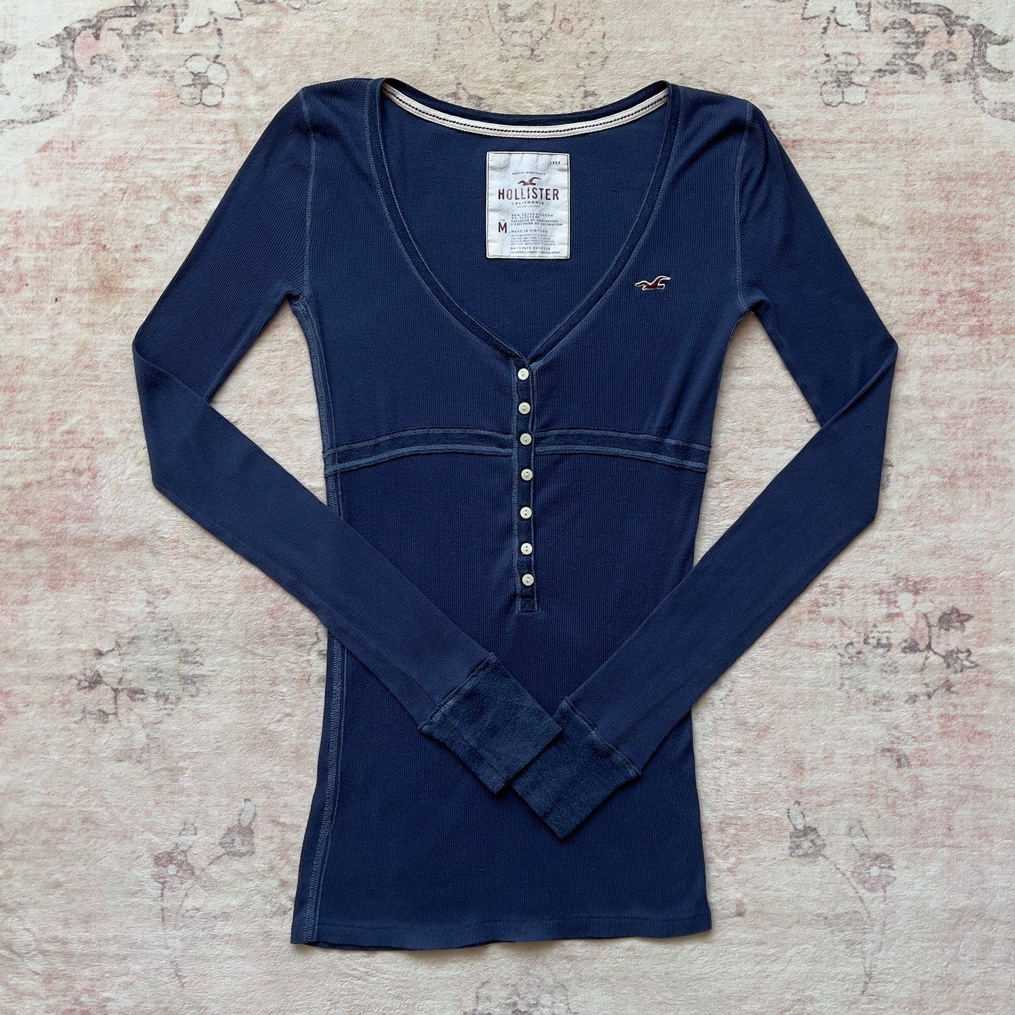 hollister navy blue henley