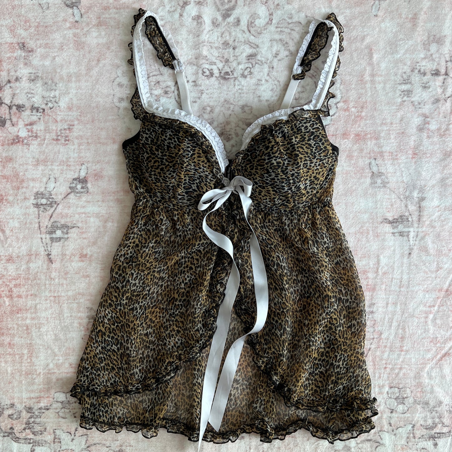 victorias secret animal print babydoll with white lace & bow 𐙚 36d