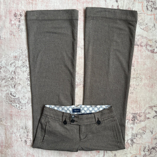 american eagle preppy taupe trousers