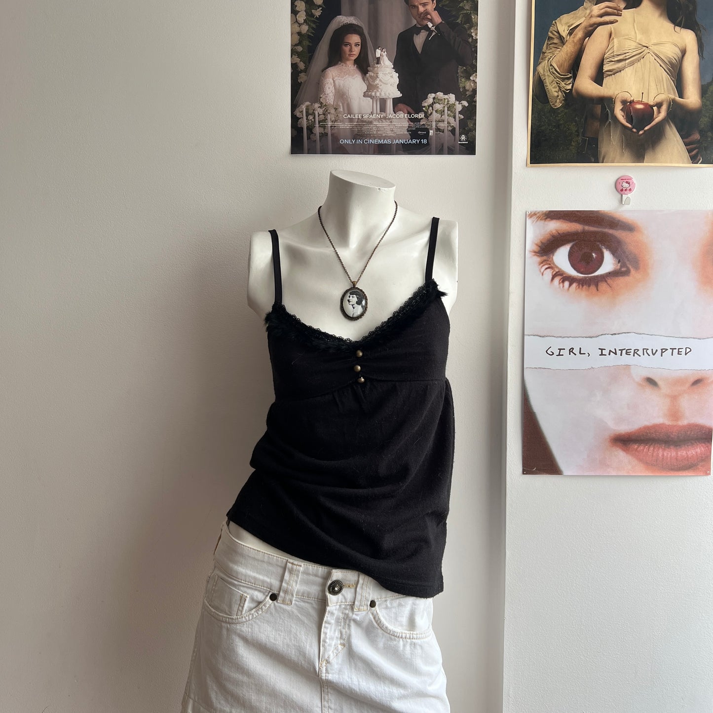 black camisole with fur