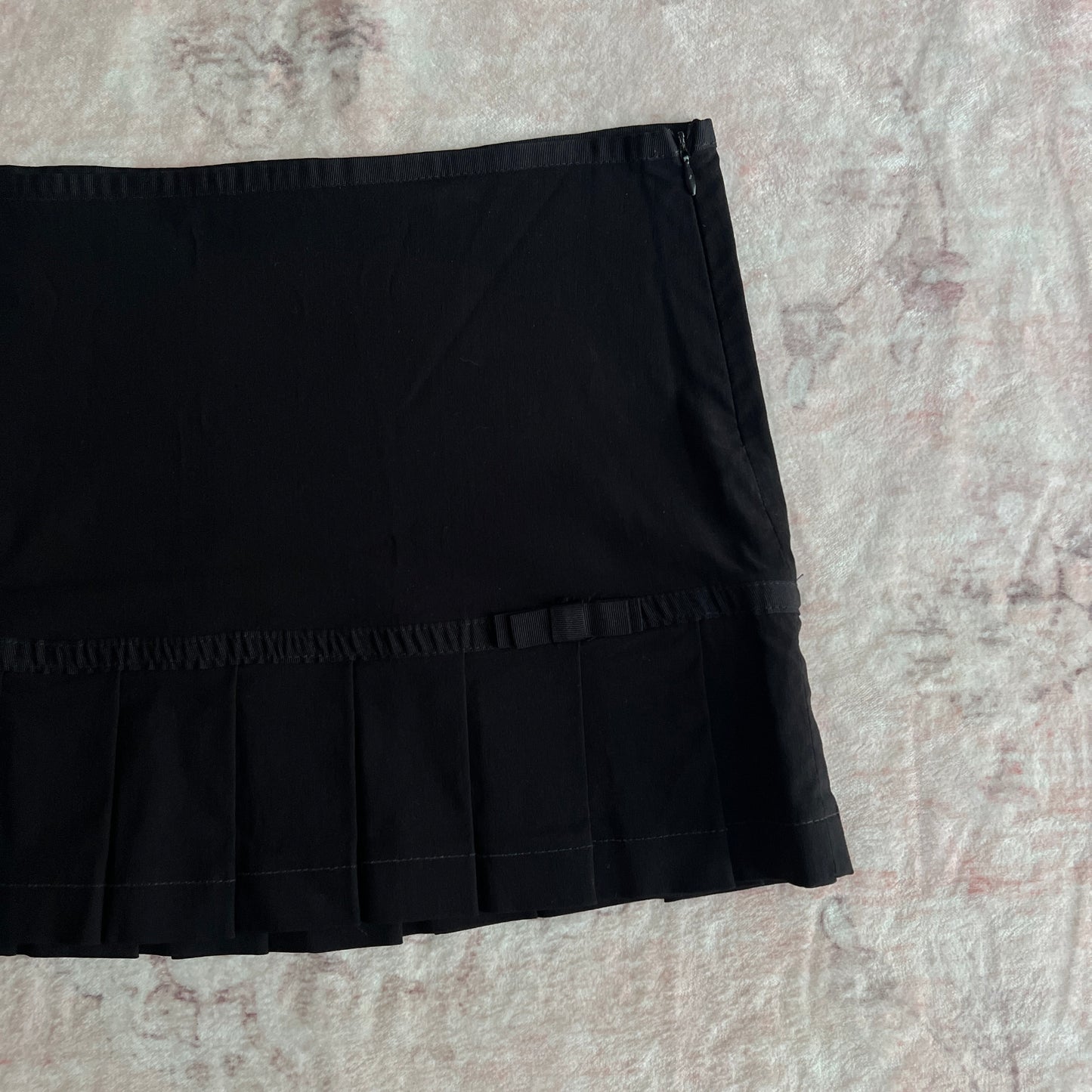 trf black coquette pleated mini skirt 𐙚 06 28 made in spain