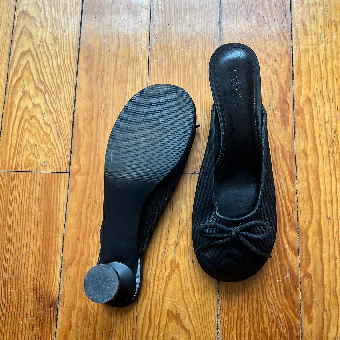 black ballet kitten heels
