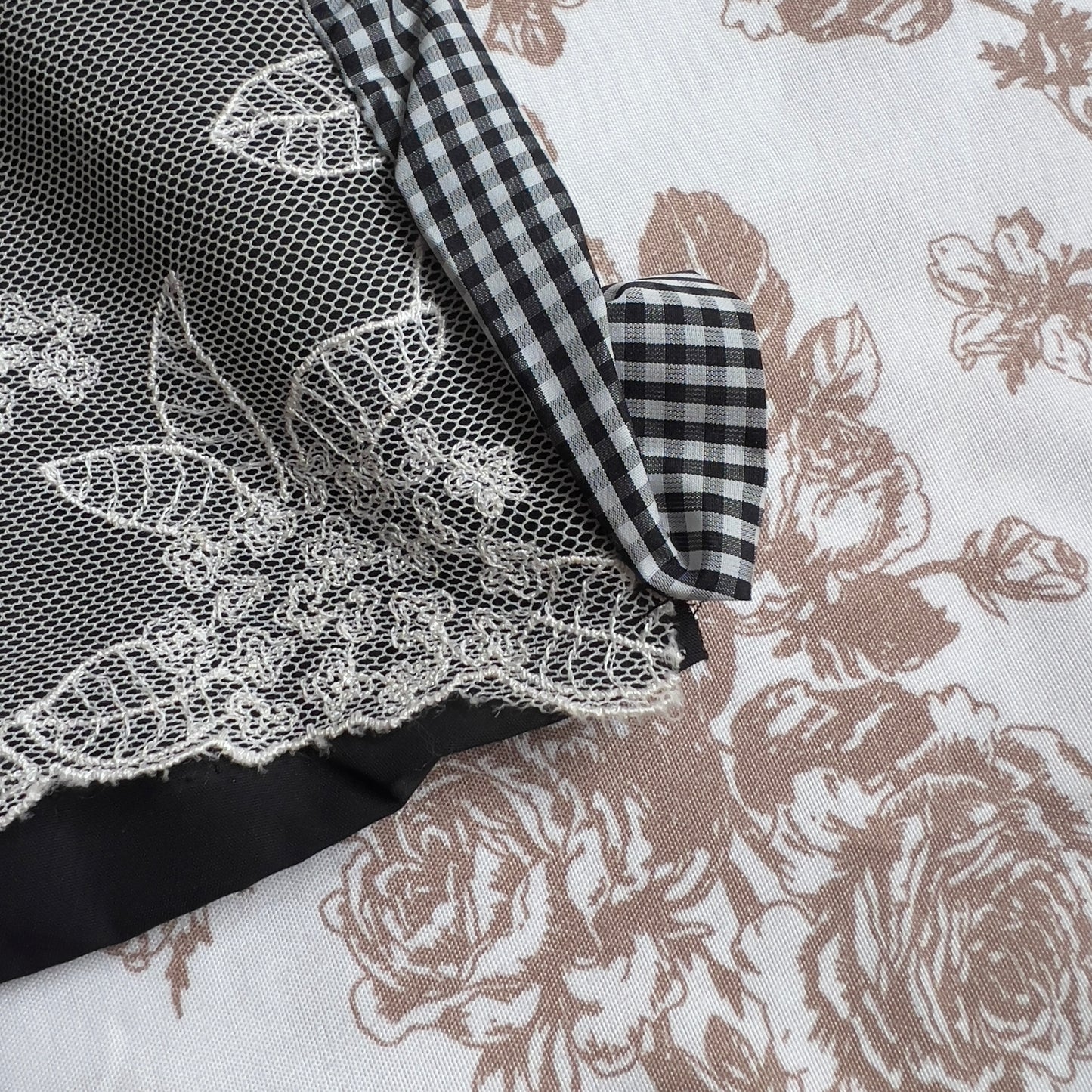 romantic twee gingham blouse